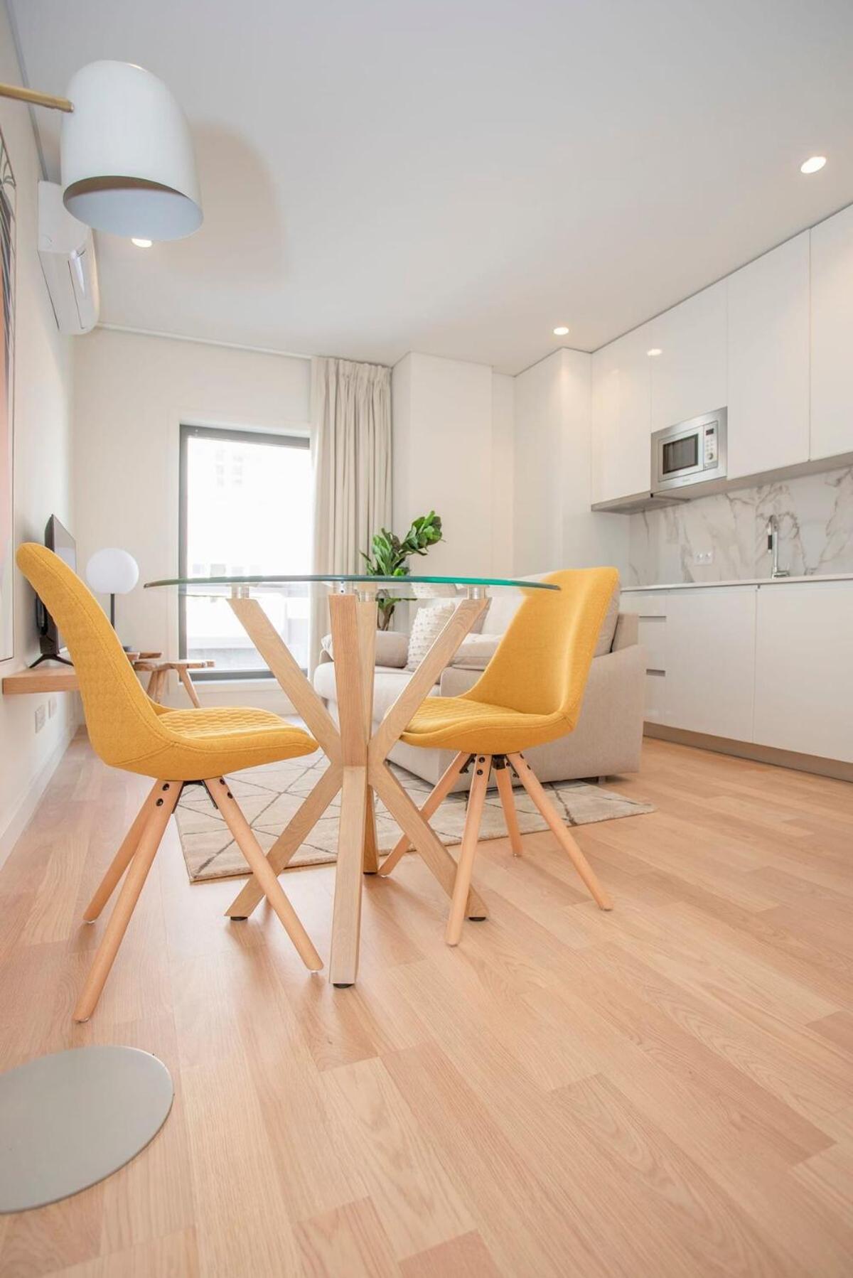 Apartment Liiiving In - Design *